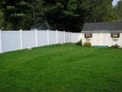 Click here to view our Vinyl Fence gallery